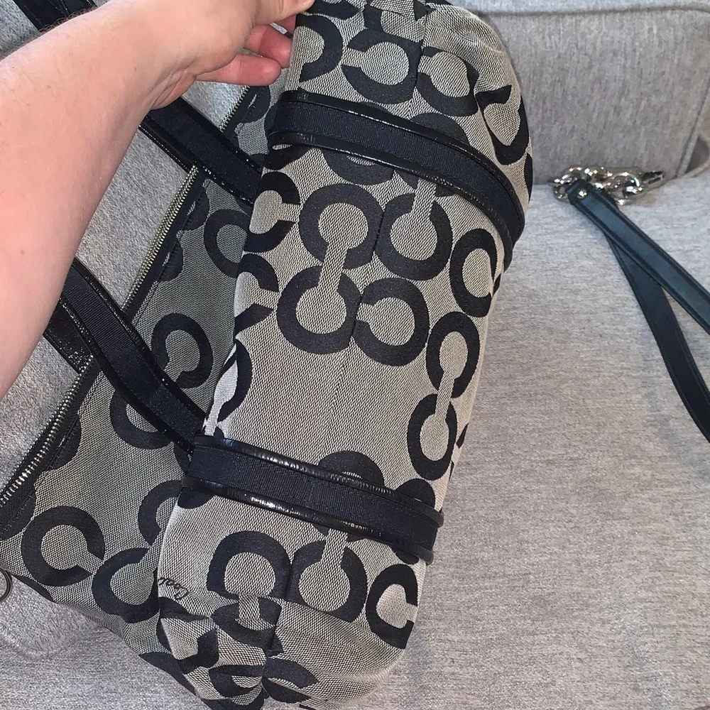 Coach Poppy Signature grey and black Jacquard Tote Bag purse & extra strap - Picture 12 of 17